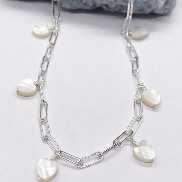 NEW FP x Luna Norte Heart Shaped Mother Of Pearl Anklet - Picture 7 of 14